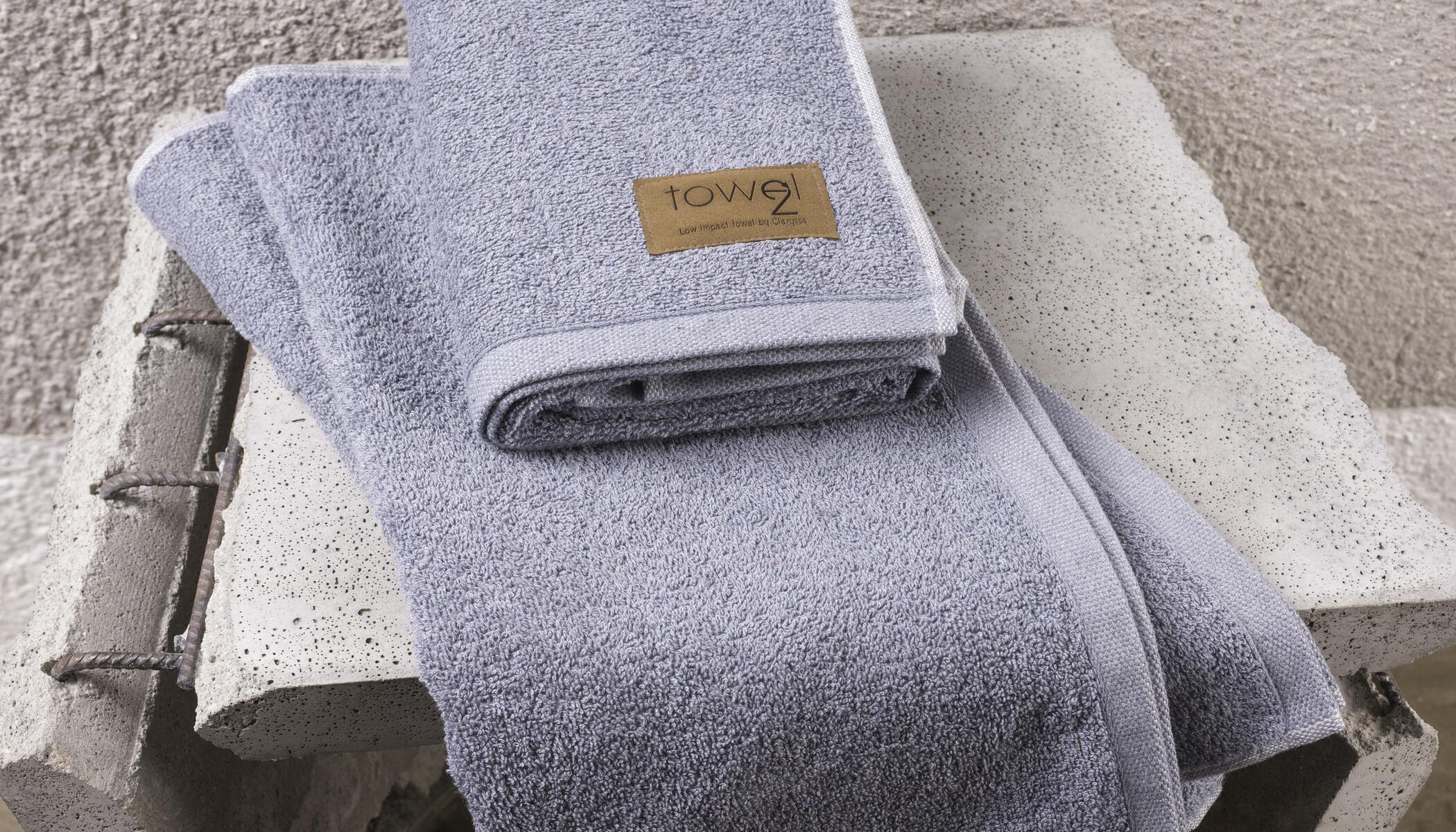 Towel2, low-impact towel by Clarysse